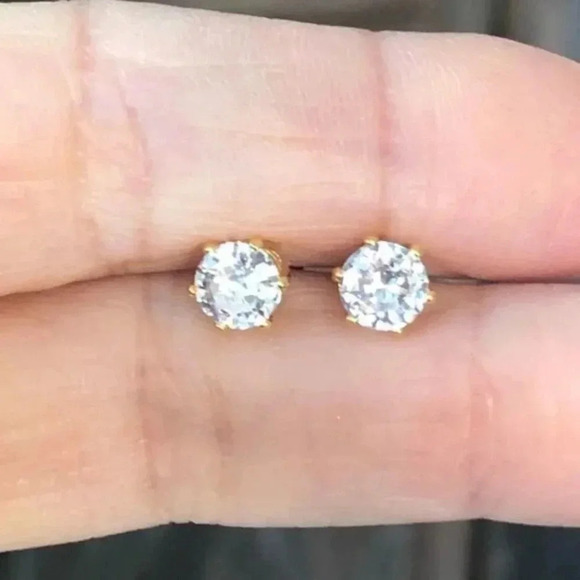 6mm 18k Gold Filled AAA Grade CZ Stud Earrings NWT - Picture 1 of 5